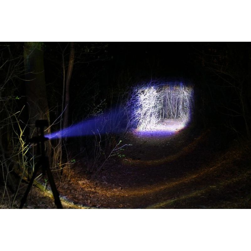 Casa si Gradina - Corpuri si surse de iluminat - Iluminat exterior - Lanterne - Lanterna de supravietuire IdeallStore®, Unmittelbare Rettung, metalica, LED, USB, zoom, negru - Infinity.ro