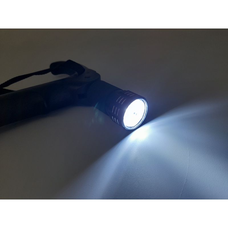 Sport si Outdoor - Camping - Accesorii camping si drumetii - Baston trekking extensibil IdeallStore®, Ol Helper, aluminiu, lampa LED, 110 cm, argintiu - Infinity.ro