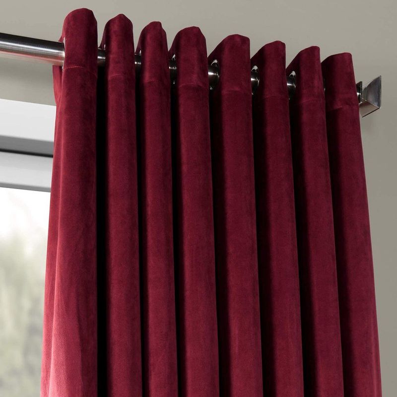 Casa si Gradina - Textile si covoare - Perdele si draperii - Draperii - Set draperii din catifea cu inele argintii, Madison, 250x210 cm, densitate 700 g/ml, Burgundy, 2 buc - Infinity.ro