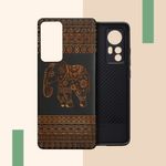 Laptop, Telefoane si Tablete - Telefoane mobile si accesorii - Accesorii Telefoane - Huse telefoane - Husa Kwmobile pentru Xiaomi 12/12X, Lemn, Maro/Negru, 56788.05 - Infinity.ro