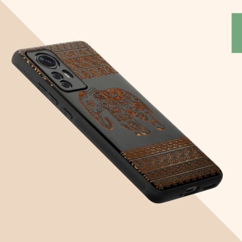 Laptop, Telefoane si Tablete - Telefoane mobile si accesorii - Accesorii Telefoane - Huse telefoane - Husa Kwmobile pentru Xiaomi 12/12X, Lemn, Maro/Negru, 56788.05 - Infinity.ro