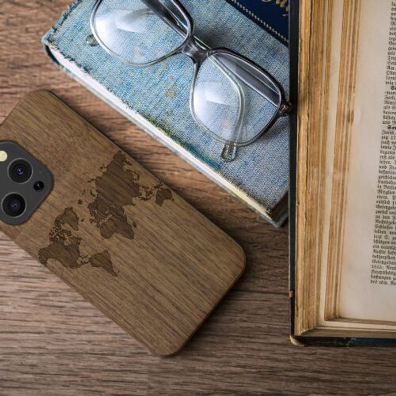 Laptop, Telefoane si Tablete - Telefoane mobile si accesorii - Accesorii Telefoane - Huse telefoane - Husa pentru iPhone 13 Pro, Lemn, Maro, 55967.02 - Infinity.ro