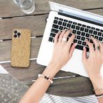 Laptop, Telefoane si Tablete - Telefoane mobile si accesorii - Accesorii Telefoane - Huse telefoane - Husa pentru Apple iPhone 12/iPhone 12 Pro, Pluta, Maro, 56310.24, Kwmobile - Infinity.ro