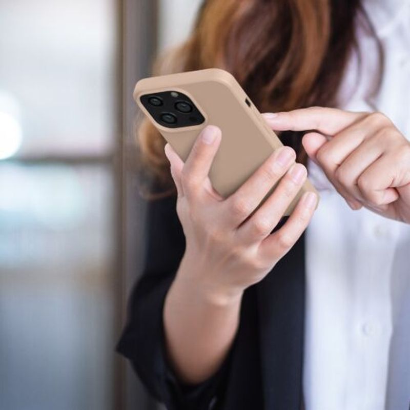 Laptop, Telefoane si Tablete - Telefoane mobile si accesorii - Accesorii Telefoane - Huse telefoane - Husa pentru iPhone 13 Pro, Silicon, Crem, 55962.154 - Infinity.ro