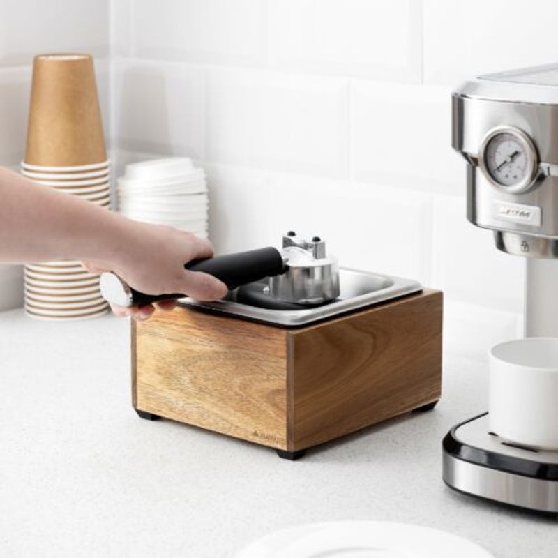 Electronice si Electrocasnice - Electrocasnice bucatarie - Preparare bauturi - Accesorii si consumabile aparate preparare bauturi - Cos pentru zatul de cafea din lemn si inox Navaris, Bara de silicon, 54693.01 - Infinity.ro