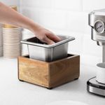 Electronice si Electrocasnice - Electrocasnice bucatarie - Preparare bauturi - Accesorii si consumabile aparate preparare bauturi - Cos pentru zatul de cafea din lemn si inox Navaris, Bara de silicon, 54693.01 - Infinity.ro