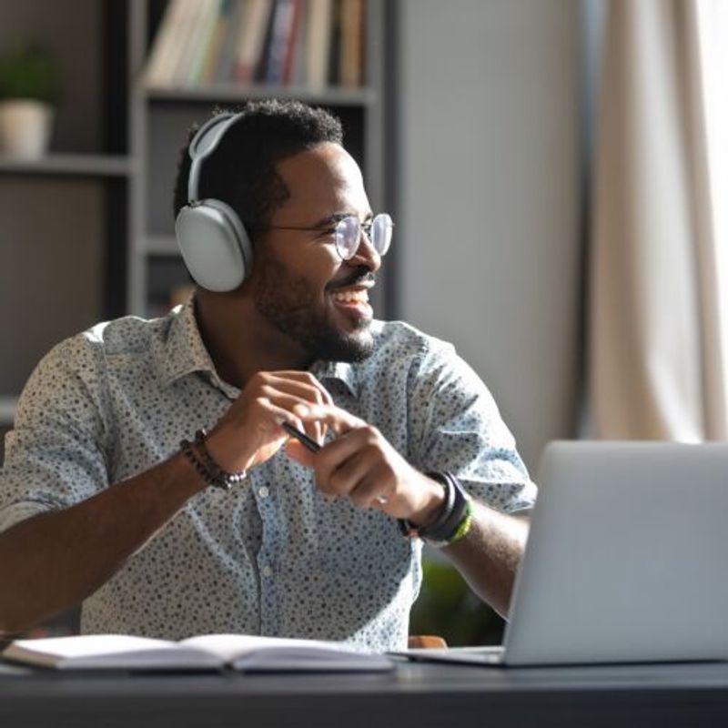 TV, Audio-Video si Foto - Portabile audio - Casti audio - Set 2 Perne de urechi pentru casti Apple AirPods Max, Kwmobile, Gri, Piele ecologica, 55895.19 - Infinity.ro