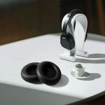 TV, Audio-Video si Foto - Portabile audio - Casti audio - Set 2 Perne de urechi pentru casti Anker Soundcore Life Q35/Q30, Kwmobile, Negru, Piele ecologica, 57542.01 - Infinity.ro