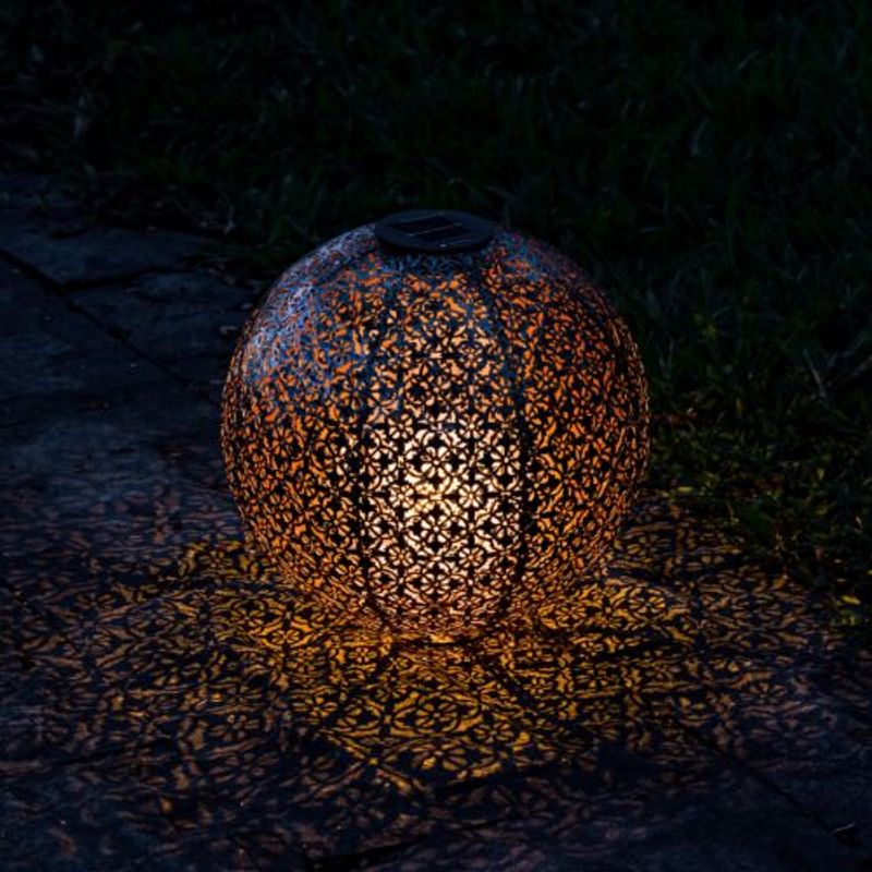 Casa si Gradina - Corpuri si surse de iluminat - Iluminat exterior - Lampi solare - Lampa solara de exterior Navaris, Iluminare LED, 30 cm, Pornire/oprire automata, 47543.07 - Infinity.ro