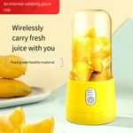 Electronice si Electrocasnice - Electrocasnice bucatarie - Mixere, tocatoare & roboti de bucatarie - Blendere si mini tocatoare - Mini Blender Electric, MYRIVER, 35W, 1800 RPM, portabil, multifunctional, 410 ml, 6 Lame 3D, acumulator, galben - Infinity.ro