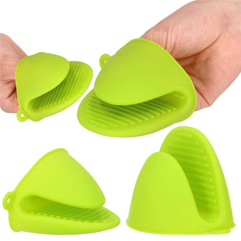 Casa si Gradina - Textile si covoare - Textile bucatarie - Manusi bucatarie - Manusa pentru bucatarie Springos, din silicon, rezistenta la caldura, verde - Infinity.ro