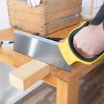 Casa si Gradina - Constructii - Scule de mana si unelte - Bomfaiere si fierastraie - Fierastrau manual cu dinti fini pentru lemn Navaris Tenon, 12 inchi, 48528.01 - Infinity.ro