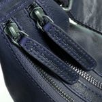 Fashion, accesorii si bijuterii - Femei - Accesorii femei - Genti si rucsacuri femei - Geanta de dama din piele naturala, The Chesterfield Brand, Jolie, de umar, bleumarin - Infinity.ro