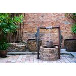 Casa si Gradina - Decoratiuni - Tapet - Fototapet de perete, autoadeziv si lavabil, Compozitie 61 Fantana, zid caramida rustic, 200 x 150 cm - Infinity.ro
