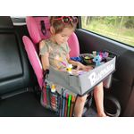 Jucarii, Copii si Bebe - Jucarii si jocuri - Jucarii & jocuri educative - Jocuri si jucarii educative - Organizator pentru copii tip masa, cu centura, diverse buzunare si suporturi, gri - Infinity.ro