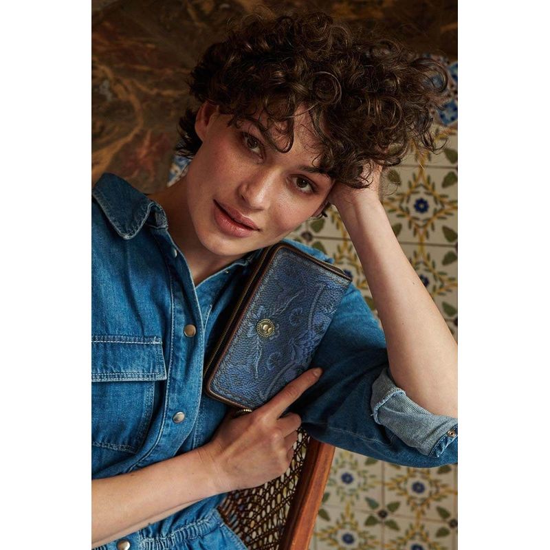 Fashion, accesorii si bijuterii - Femei - Accesorii femei - Portofele femei - Portofel Kyoto Festival Denim Blue 18x11x3cm - Infinity.ro