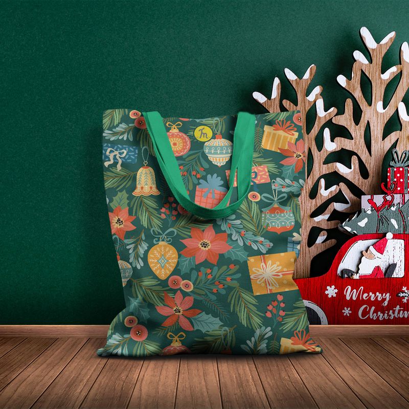 Fashion, accesorii si bijuterii - Femei - Accesorii femei - Genti si rucsacuri femei - Geanta Handmade Tote Basic, Globuri si Cadouri de Craciun, Multicolor, 43x37 cm - Infinity.ro