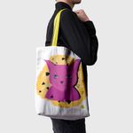 Fashion, accesorii si bijuterii - Femei - Accesorii femei - Genti si rucsacuri femei - Geanta Handmade Tote Basic, Pisica Cosmica Violet cu Ochi Albastri, Multicolor, 43x37 cm - Infinity.ro
