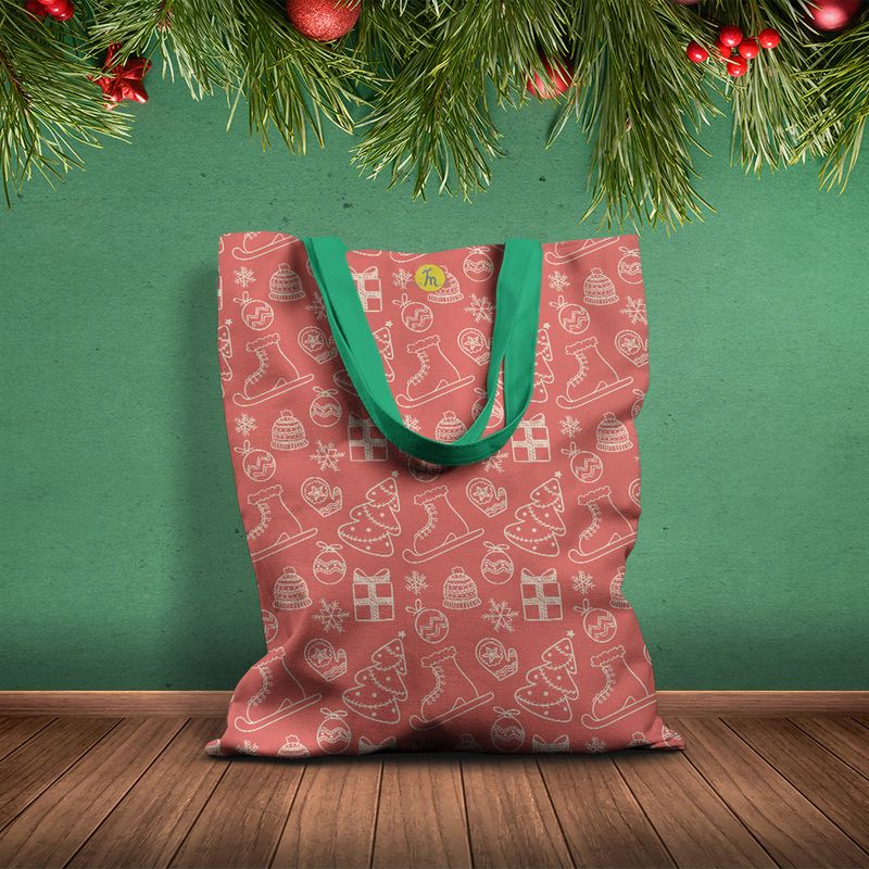 Fashion, accesorii si bijuterii - Femei - Accesorii femei - Genti si rucsacuri femei - Geanta Handmade Tote Basic, Pattern cu Cadouri in Culoarea Craciunului, Multicolor, 43x37 cm - Infinity.ro