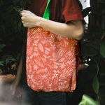 Fashion, accesorii si bijuterii - Femei - Accesorii femei - Genti si rucsacuri femei - Geanta Handmade Tote Liner cu Captuseala, Decoratiuni de Craciun, Multicolor, 45x37 cm - Infinity.ro