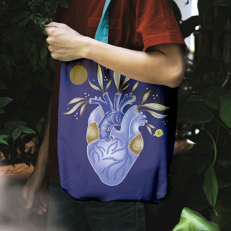 Fashion, accesorii si bijuterii - Femei - Accesorii femei - Genti si rucsacuri femei - Geanta Handmade Tote Liner cu Captuseala, Inima infloreste, Multicolor, 45x37 cm - Infinity.ro