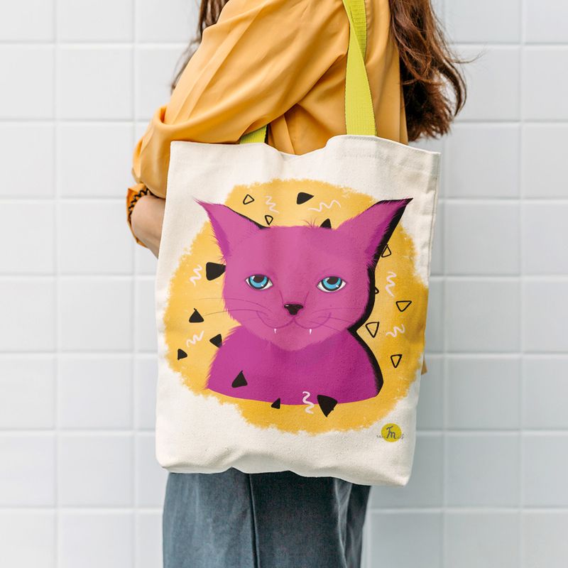 Fashion, accesorii si bijuterii - Femei - Accesorii femei - Genti si rucsacuri femei - Geanta Handmade Tote Liner cu Captuseala, Pisica Cosmica Violet cu Ochi Albastri, Multicolor, 45x37 cm - Infinity.ro