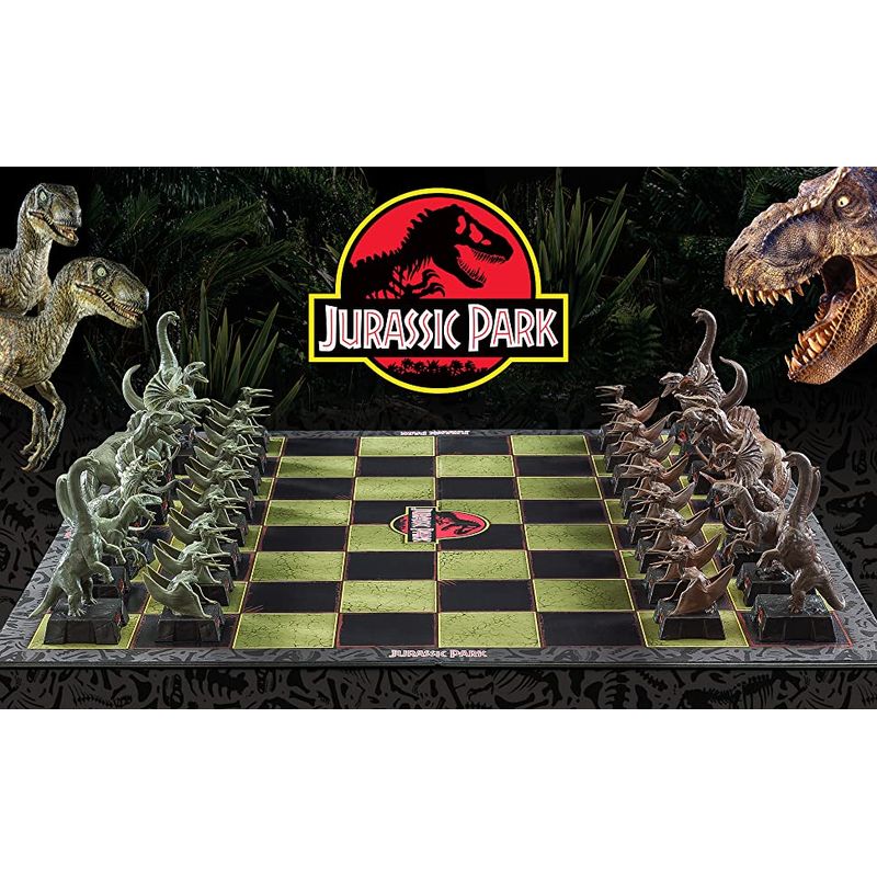 Sport si Outdoor - Alte sporturi - Sah si table - Joc sah Jurassic Park IdeallStore®, Dinosaur Battle, 45x45 cm, PVC, multicolor - Infinity.ro