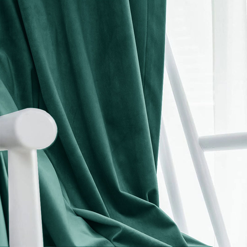 Casa si Gradina - Textile si covoare - Perdele si draperii - Draperii - Set draperie din catifea blackout cu rejansa transparenta cu ate pentru galerie, Madison, 200x265 cm, densitate 700 g ml, Paradiso, 2 buc - Infinity.ro