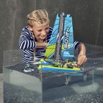 Jucarii, Copii si Bebe - Jucarii si jocuri - Seturi de constructie si cuburi - Seturi de constructie - LEGO Technic catamaran 42105 - Infinity.ro