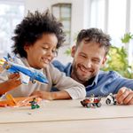 Jucarii, Copii si Bebe - Jucarii si jocuri - Seturi de constructie si cuburi - Seturi de constructie - LEGO City arest cu parasutisti al politiei aeriene 60208 - Infinity.ro