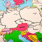 Jucarii, Copii si Bebe - Jucarii si jocuri - Jocuri si puzzle - Puzzle - Puzzle incastru harta Europei - Infinity.ro