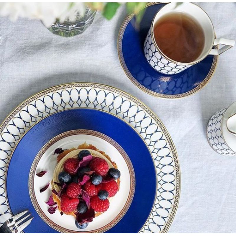 Casa si Gradina - Bucatarie si vesela - Vesela si tacamuri - Farfurii si boluri - Farfurie Mic Dejun Renaissance Gold - Wedgwood2524 - Infinity.ro