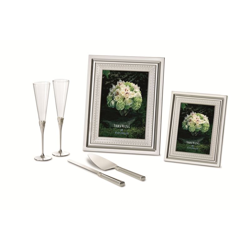 Market - Cadouri - Rame si albume foto - Rama foto argintata 10x15cm colectia With Love Silver - Infinity.ro