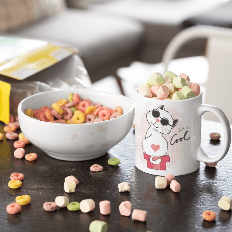 Casa si Gradina - Bucatarie si vesela - Cani si pahare - Cani si cesti - Cana cafea personalizata pentru ea, Priti Global, cu pisicuta cool, 330 ml - Infinity.ro
