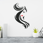 Casa si Gradina - Decoratiuni - Stickere decorative - Sticker decorativ perete, pentru salon de beauty, chip de fata cu buze rosii, negru-rosu, 80 x 48 - Infinity.ro