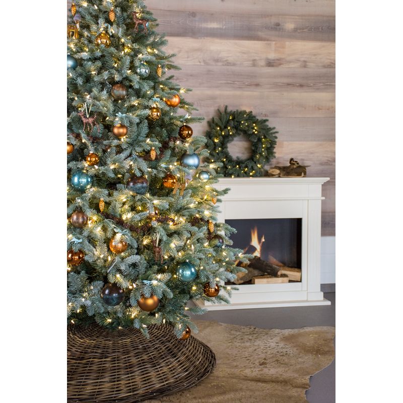 Casa si Gradina - Decoratiuni - Decoratiuni de sezon - Brad artificial cu aspect inghetat Frosted Mulberry, PE, 228 cm - Infinity.ro