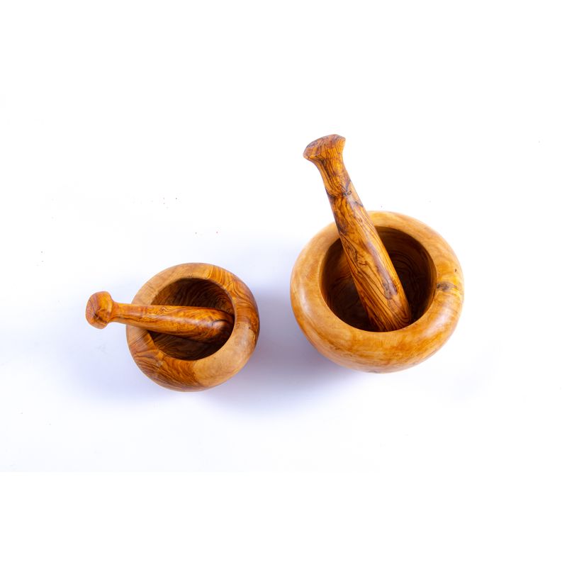 Casa si Gradina - Bucatarie si vesela - Ustensile bucatarie - Prese si storcatoare manuale - Mojar cu pistil din lemn de maslin rotund 10 cm - Infinity.ro