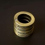 Sport si Outdoor - Sporturi de contact - Produse autoaparare - Rozeta extensibia pentru autoaparare, box IdeallStore®, Antique Justice, otel inoxidabil, auriu, 0.5 cm - Infinity.ro