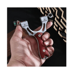 Sport si Outdoor - Sporturi de contact - Produse autoaparare - Set prastie cu laser IdeallStore®, Sling Queen, metalic, 11.5 cm, cu boloboc, maner lemn, maro si 220 bile - Infinity.ro