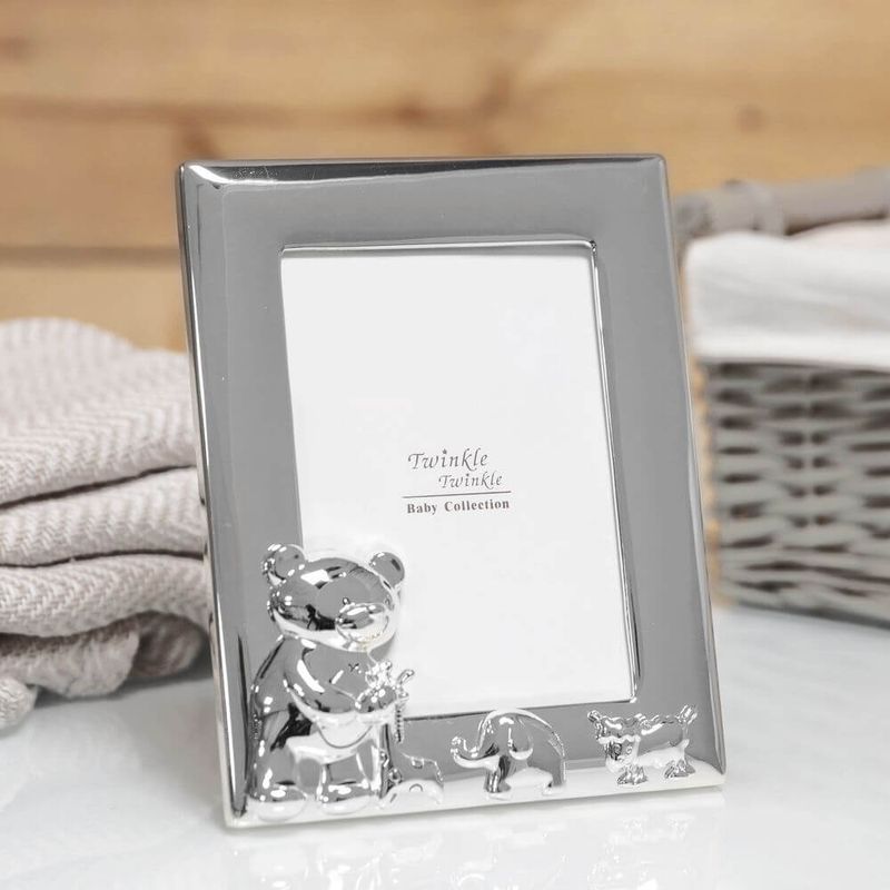 Market - Cadouri - Rame si albume foto - Twinkle Twinkle - Rama foto argintata portrait cu ursulet - Infinity.ro