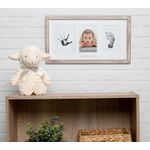 Market - Cadouri - Rame si albume foto - Kit rama foto amprenta cu cerneala pentru manuta si piciorus model vintage Pearhead - Infinity.ro