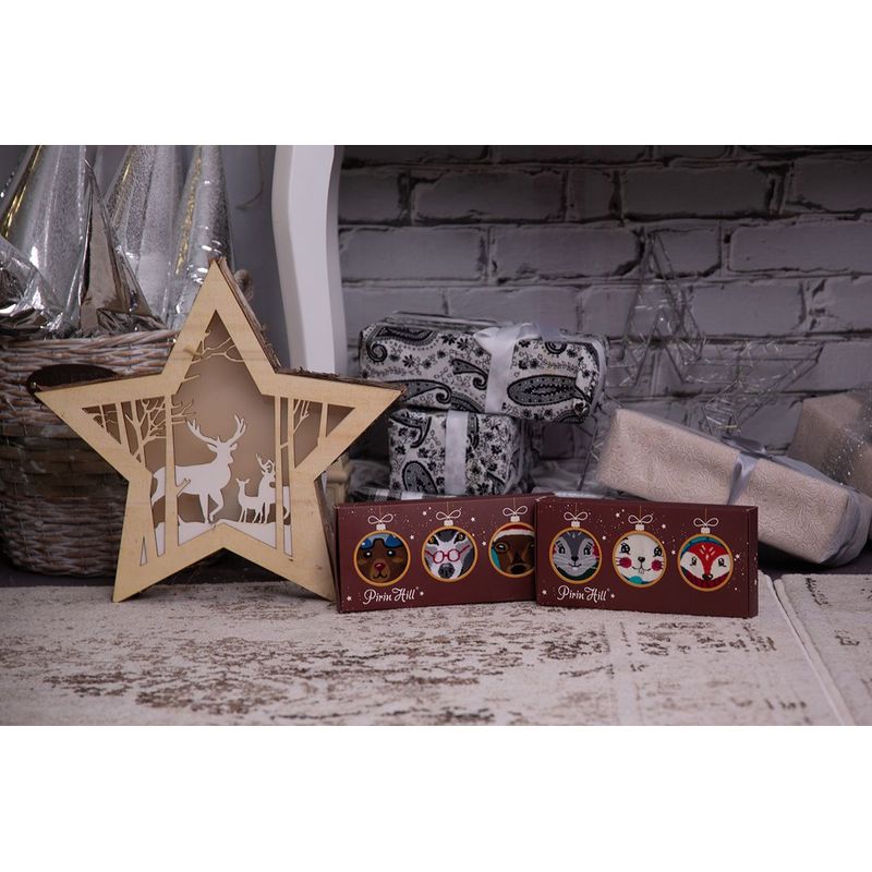 Fashion, accesorii si bijuterii - Femei - Lenjerie si pijamale femei - Sosete si ciorapi femei - Sosete bambus de craciun BOX 3 Comfort Feet Socks CHRISTMAS Bear Deer Wolf, 39-42 EU - Infinity.ro