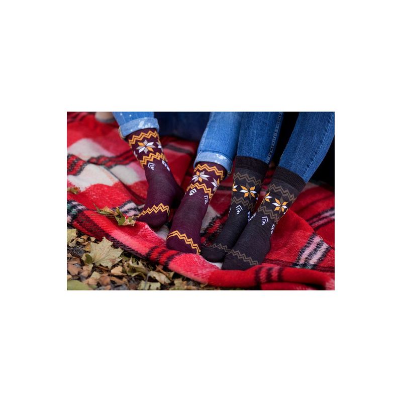 Fashion, accesorii si bijuterii - Femei - Lenjerie si pijamale femei - Sosete si ciorapi femei - Sosete antibacteriene din lana merino Snow Maro, 43-46 EU - Infinity.ro