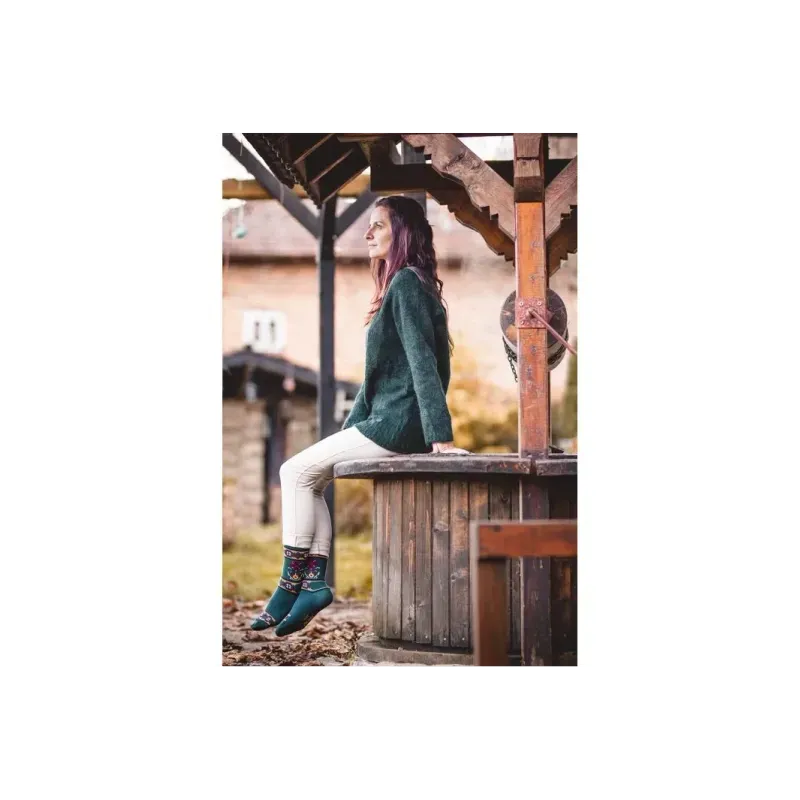 Fashion, accesorii si bijuterii - Femei - Lenjerie si pijamale femei - Sosete si ciorapi femei - Sosete antibacteriene merino Ethno Fine Dark Green, 39-42 EU - Infinity.ro