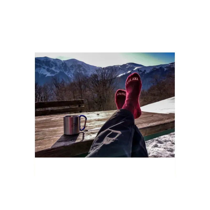 Fashion, accesorii si bijuterii - Femei - Lenjerie si pijamale femei - Sosete si ciorapi femei - Sosete de drumetie antibacteriene lana merino Bordeaux, 35-38 EU - Infinity.ro