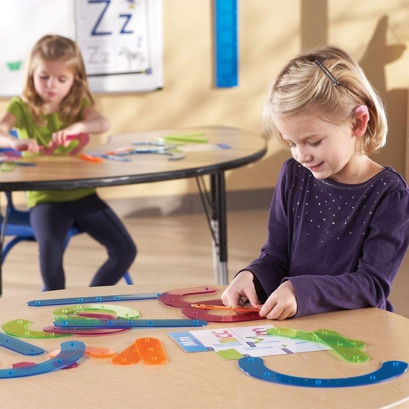 Jucarii, Copii si Bebe - Jucarii si jocuri - Seturi de constructie si cuburi - Seturi de constructie - Construieste alfabetul - Set constructie - Infinity.ro