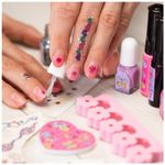 Jucarii, Copii si Bebe - Jucarii si jocuri - Jucarii de rol - Frumusete, bijuterii si accesorii fetite - Kit manichiura pentru copii - Infinity.ro