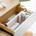 Casa si Gradina - Mobilier - Organizare si depozitare - Organizatoare pentru sertare si dulapuri - Set 4 organizatoare reglabile pentru sertar,Quasar & Co.®,antialunecare/blocare,extensibile, h 10cm,38-54cm,plastic,alb - Infinity.ro