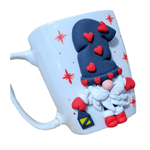 Casa si Gradina - Bucatarie si vesela - Cani si pahare - Cani si cesti - Cana de Craciun Fimo "Gnom cu felinar" modelat manual cu lut polimeric - Infinity.ro