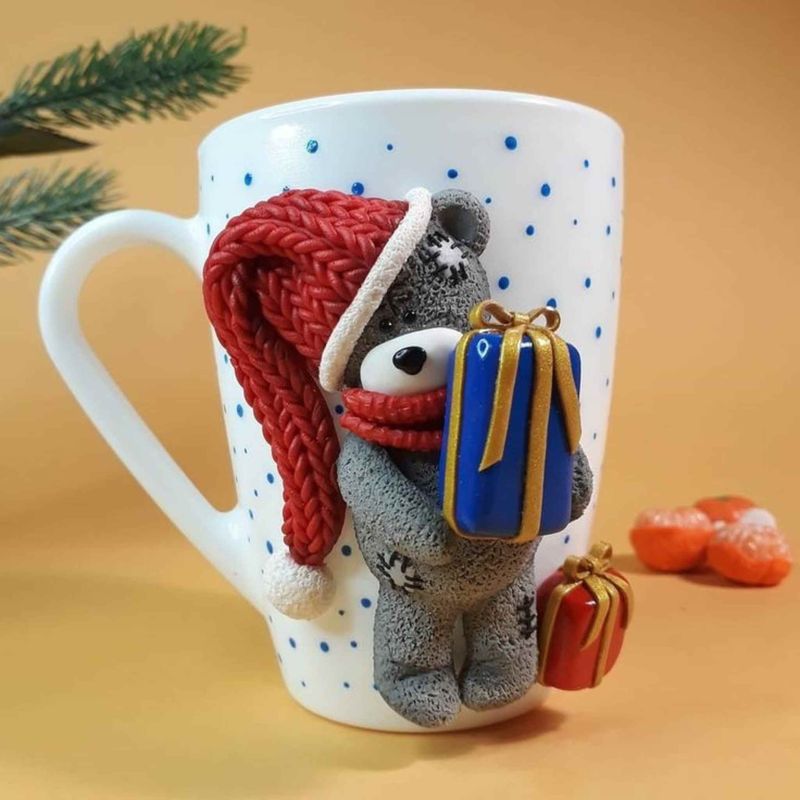 Casa si Gradina - Bucatarie si vesela - Cani si pahare - Cani si cesti - Cana de Craciun cu lut polimeric Fimo, handmade, "Ursulet" - Infinity.ro